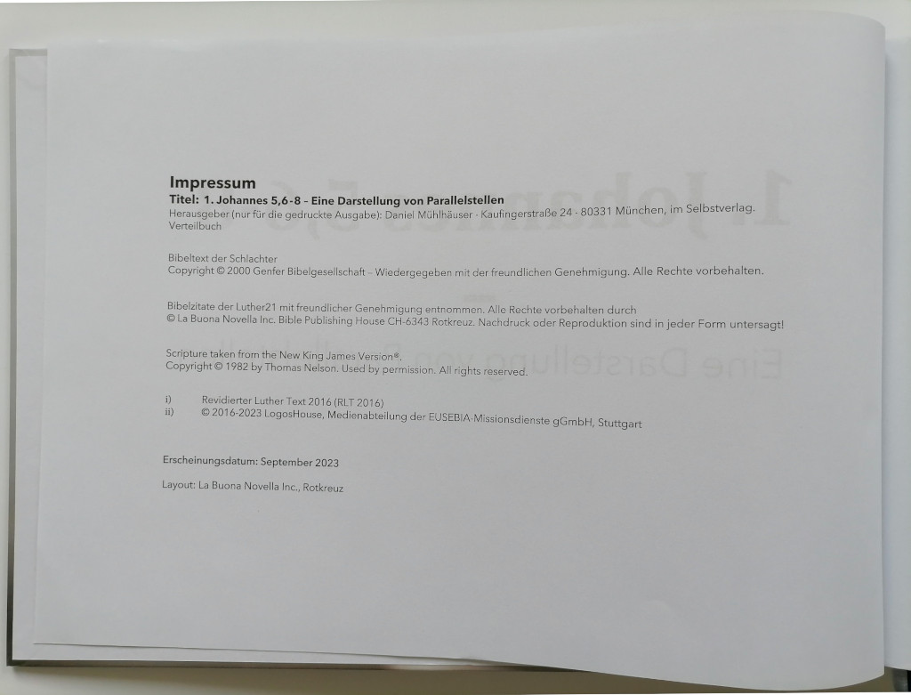 2440301_Impressum